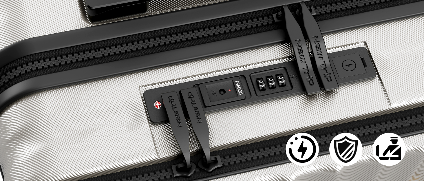 見た目の洗練度を高めつつ、収納スペースを「0702」より拡大。