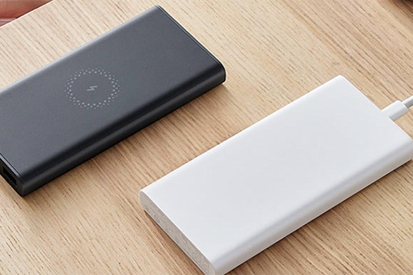 New Tripスーツケース（例：0702・0702Plusなど）には、USBポートが搭載されており
